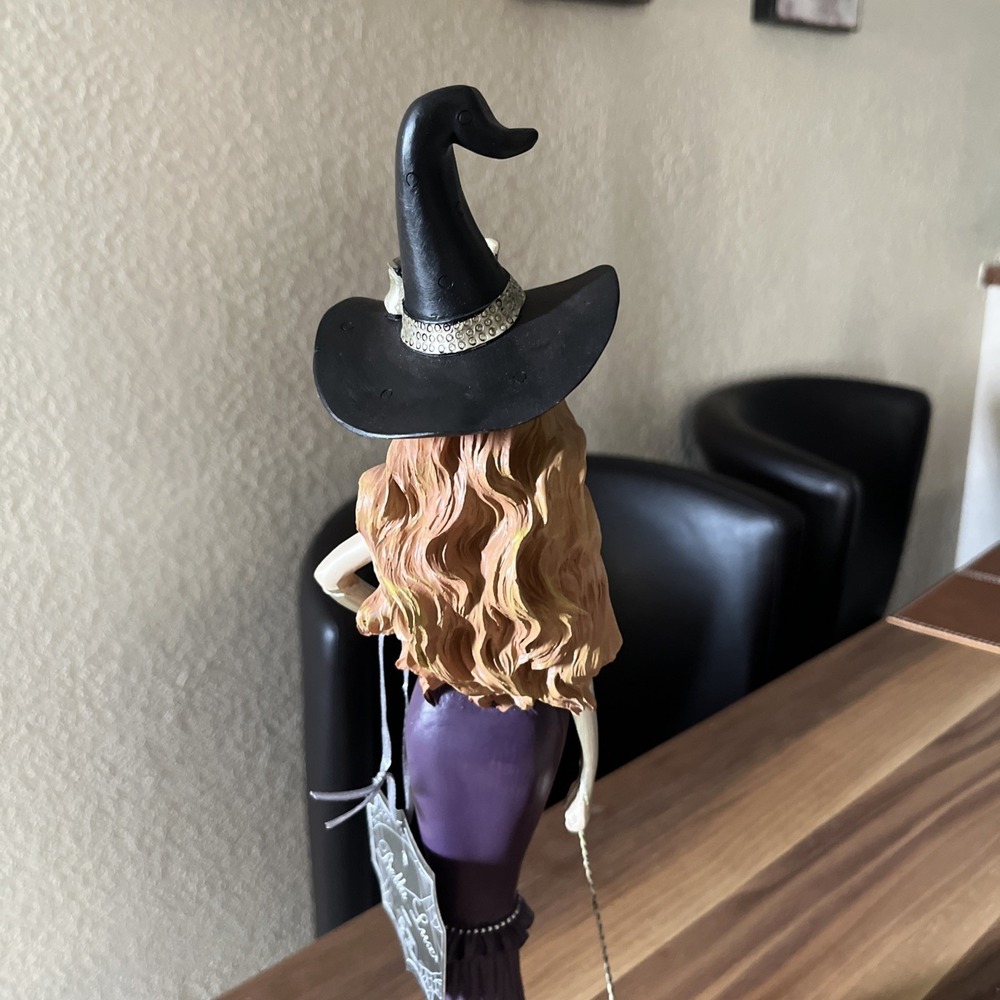 Elegant Gothic Witch Bella Lux Figurine Halloween With Cat 15in - Picture 6 of 6